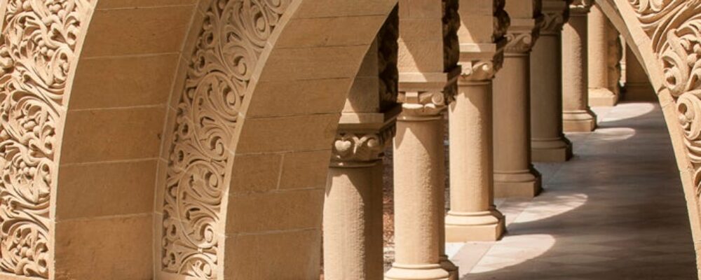 Stanford University reports return on investment portfolio, value of endowment