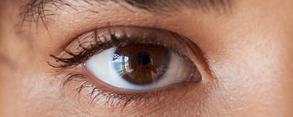 Artificial intelligence beats doctors in accurately assessing eye problems