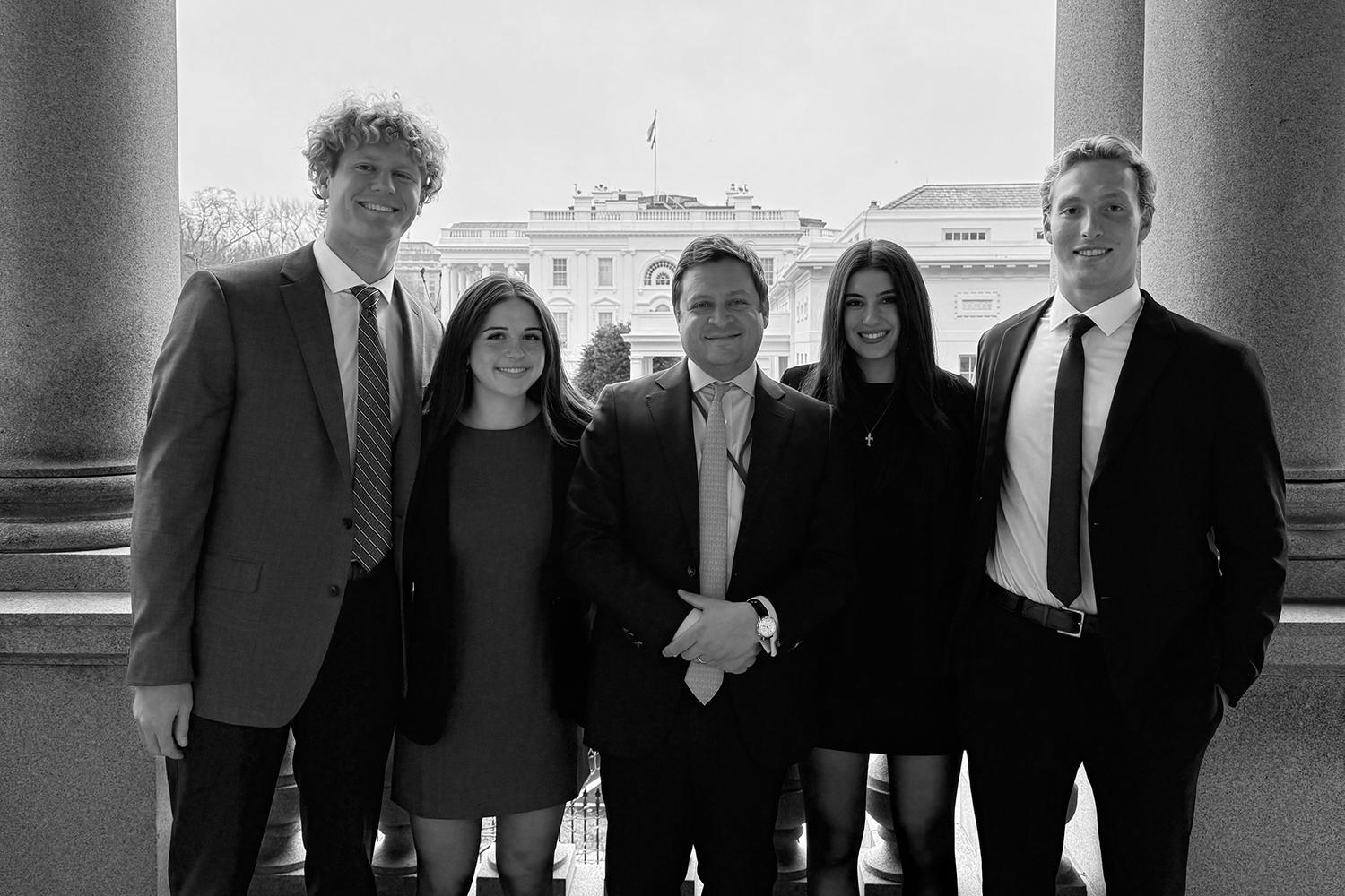 Read more about the article Students take nuclear strategy ideas to the White House